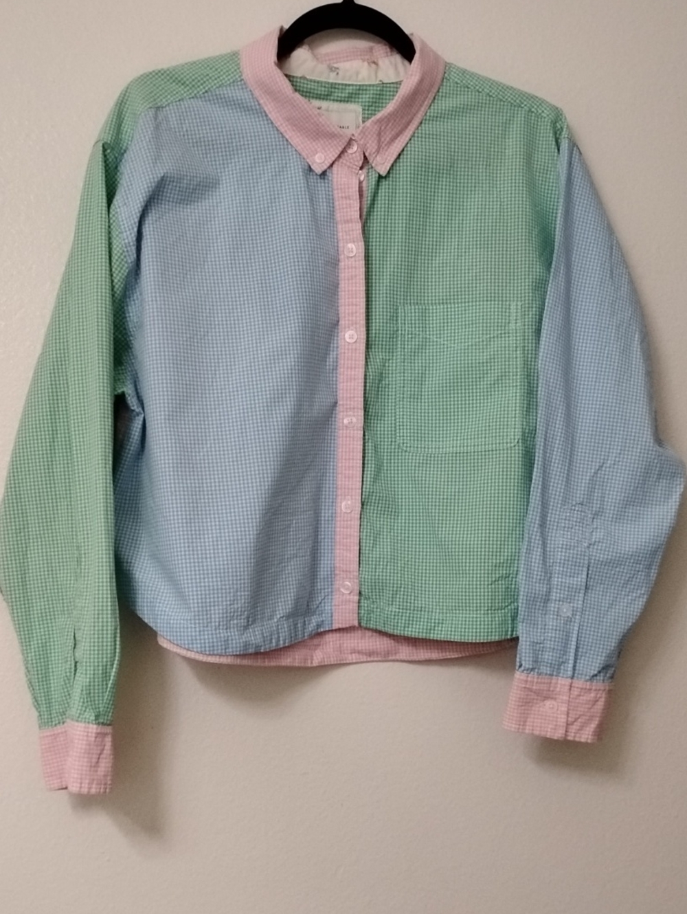 American Eagle Outfitters Pastel Pink, Blue & Green Gingham Button-Down Shirt